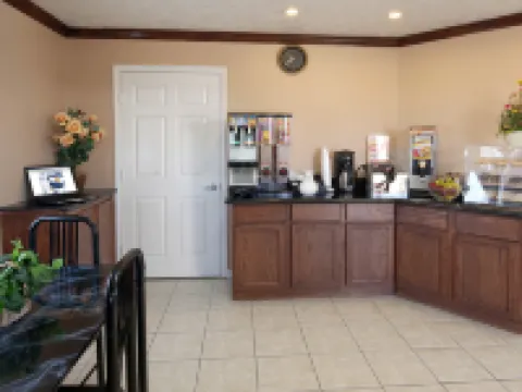 Americas Best Value Inn & Suites Hempstead Hotels in Waller County