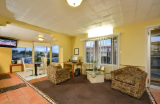 Americas Best Value Inn and Suites Williamstown