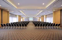 Radisson Blu Hotel Manchester Airport Hotels in Ringway