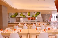 HARRIS Hotel & Conventions Bekasi