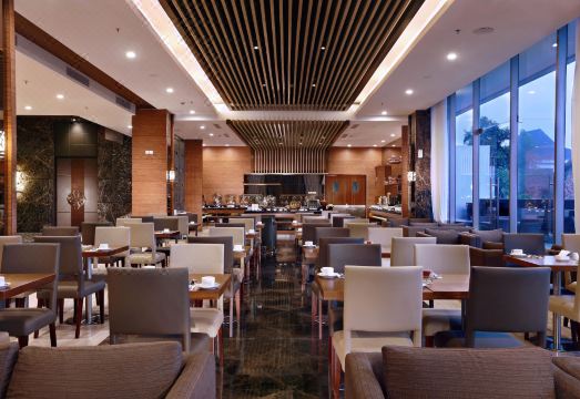 하퍼 말리오보로 레스토랑