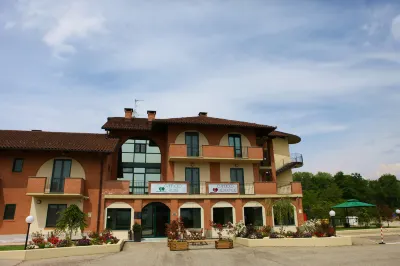 Green Class Hotel Candiolo فنادق في Vigone