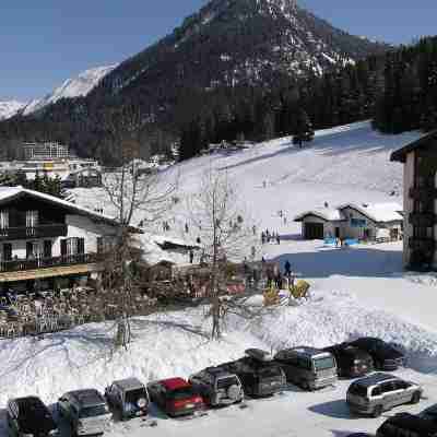 Hotel Bunda Davos Hotel Exterior