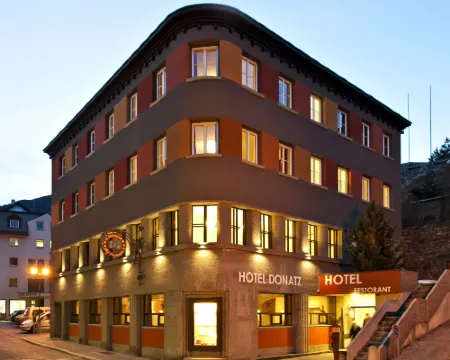 多納茲酒店 薩梅丹酒店