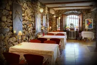 Mar Del Sueve Hotels in Torazo