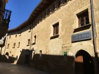 Hospedería Sádaba Hotels near Visita turistica de Sos del Rey Catolico