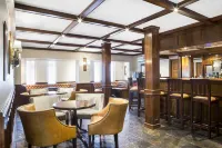 Premier Hotel Falstaff - Quầy Bar