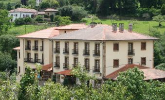 Hotel Valle Las Luinas