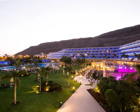 Radisson Blu Resort & Spa, Gran Canaria Mogan Hotels in Comarca Sur