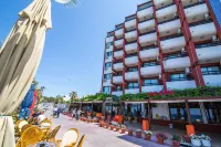 Hotel Sunday Beach Hotel di Kadinlar Denizi Mahallesi