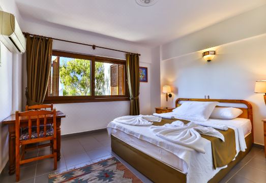 진밧 호텔 시설