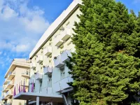 Hotel Bamby Отели рядом с достопримечательностью «Старый Город - Марина Чентро - Сан Джулиано»
