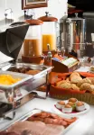Jade Hotel-Ezüsthíd Hotel - breakfast