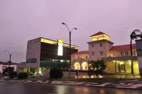 Rivera Casino & Resort Отели в г. 