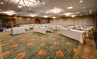 Holiday Inn & Suites des Moines-Northwest