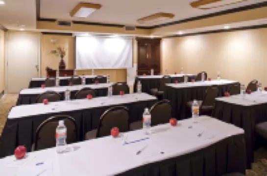 데이즈 인 바이 윈덤 롱뷰 사우스