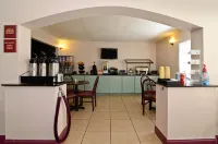 Days Inn by Wyndham Panama City Hotels in Lynn Haven