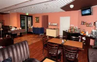 Center Hotel