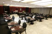 NH Buenos Aires Tango Hotels in der Nähe von José Artigas
