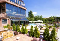 Hotel Premier Aqua - Adults Only - parking