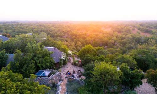 Utopia Rote Lodge