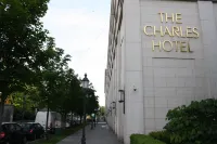 查爾斯酒店