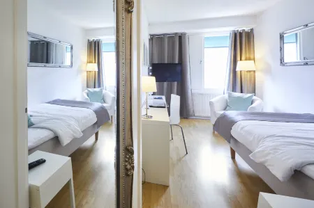 Hotell Västerås Отели в г. Kolback