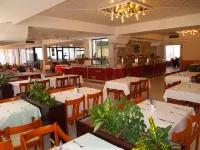 Bluesun Hotel Neptun - All Inclusive Hotels in Tučepi