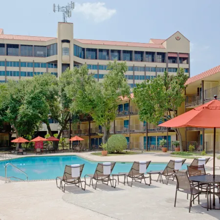 Wyndham Houston Near NRG Park/Medical Center Отели рядом с достопримечательностью «Стадион «NRG Астродом»»