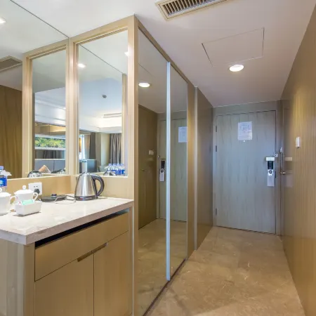 Shuangmenlou Hotel Отели рядом с достопримечательностью «Йиджианг Тауер»