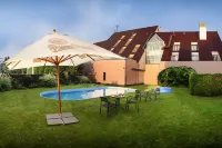 Benica Hotels in Ratmerice