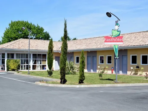 Hôtel Montaigne Montcaret Hotels in Le Fleix