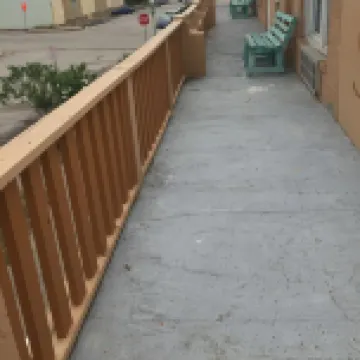 Surf Motel and Apartments