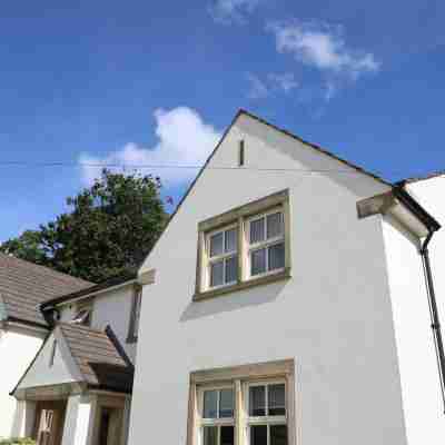 The Craven Heifer Inn Hotel Exterior