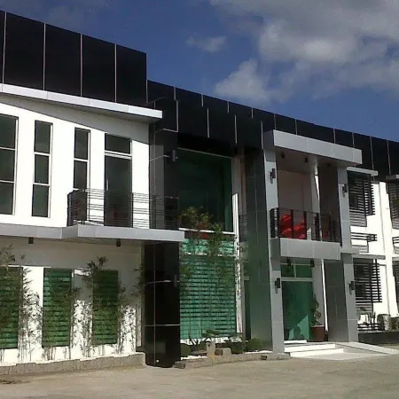 THE HOTEL SOPHIA INC