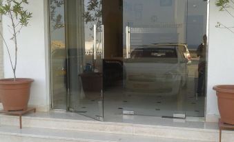 Al Basateen Hotel Apartment