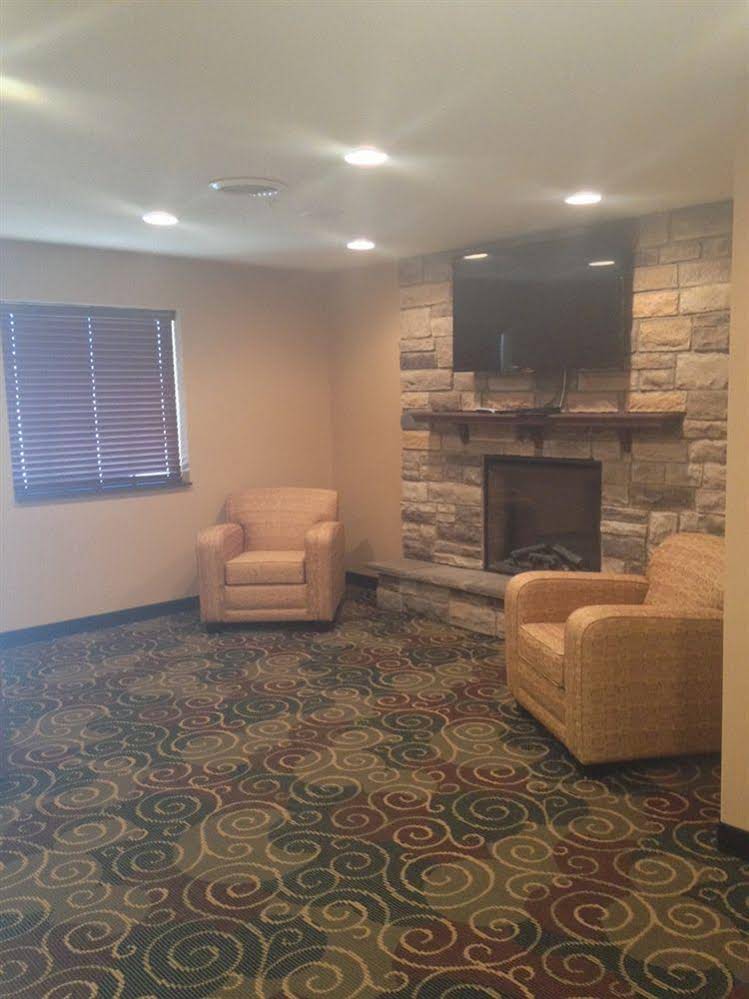 Cobblestone Inn & Suites – Big Lake