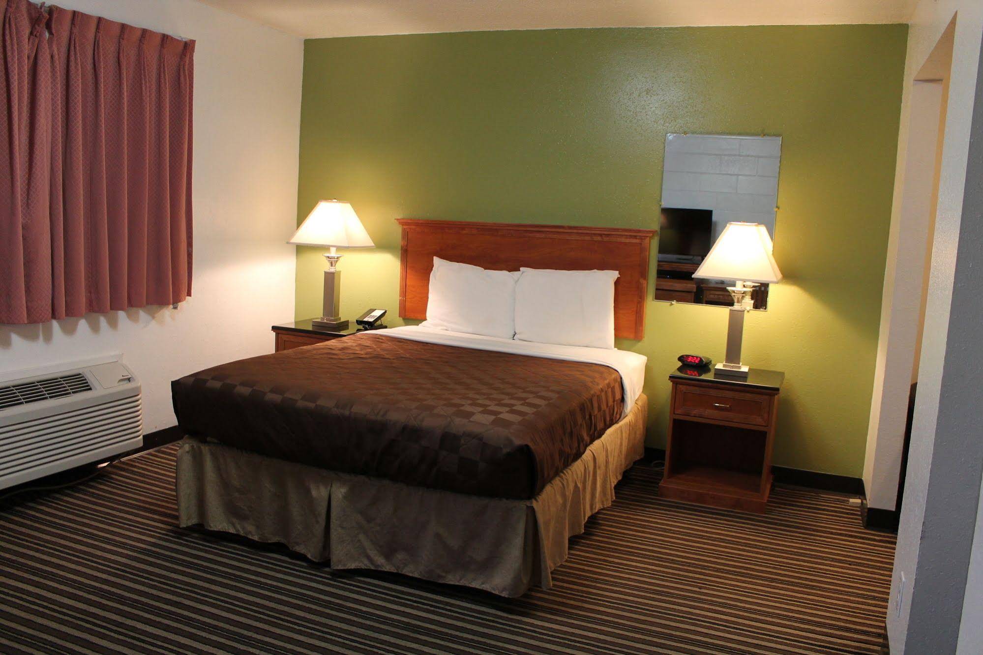 Americas Best Value Inn Boardman