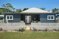 Aaloka Bay - Heritage Charm w. Pool & Spa