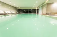 The Pearl Troia - Pools