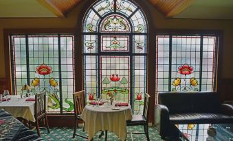 Shelburne Hotel