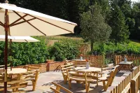 The Plough Inn Các khách sạn ở Dorking