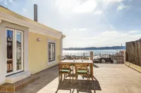 Palácio Camões - Lisbon Serviced Apartments