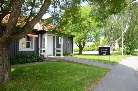 Rum För Resande Отели в г. Шеллефтео