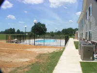 Heritage Inn and Suites - Bares