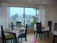 Signal Hill Lodge Hotels in Cape Town