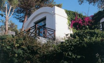 Grecotel LUXME Daphnila Bay