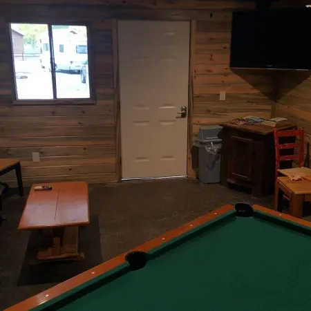 Ouray Riverside Resort - Inn & Cabins