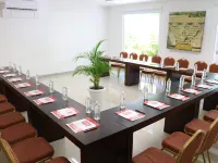 Hotel Zar Mérida Hoteles cerca de Centro Comercial Altabrisa