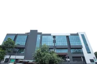 Cosmopolitan Hotel Indore